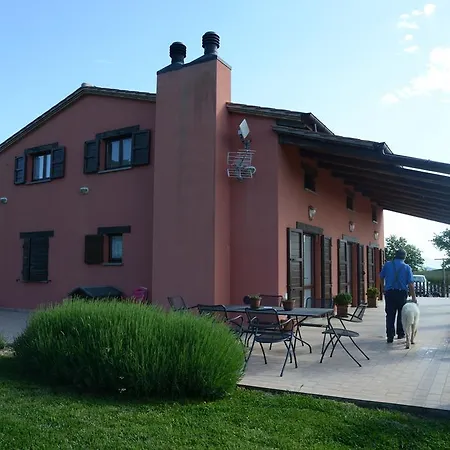 Colle Delle Meraviglie Agroturismo Fratticciola Selvatica