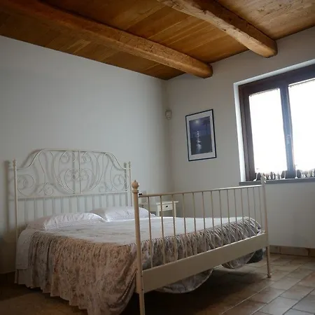 Colle Delle Meraviglie Alojamento de Turismo Rural *